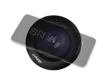 ÎNCĂRCĂTOR RAPID WIRELESS AIRCHARGE®, ÎNCASTRABIL