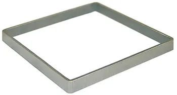 Cadru decorativ, Pentru fixarea picioarelor de masă dedesubtul blatului