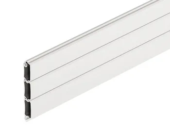 Tamb.door sl.block of 3 white 2300 x 180
