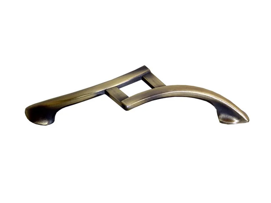 Mâner E046