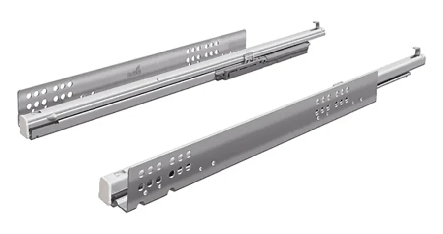 Quadro V6 Push-to-Open