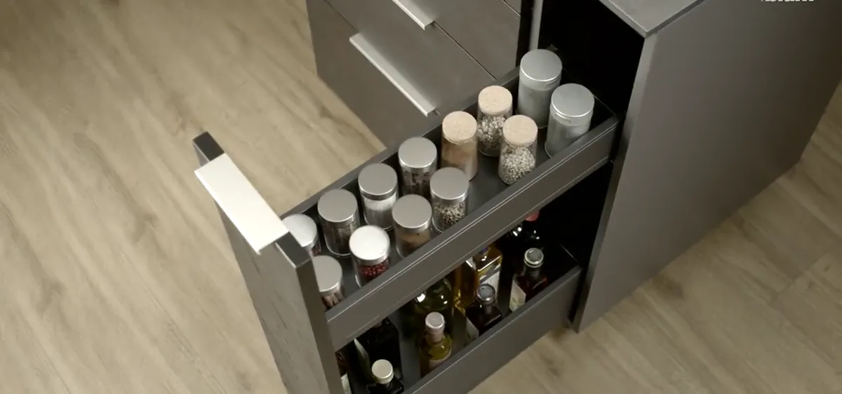 Blum SPACE TWIN — dulap îngust extractabil cu condimente