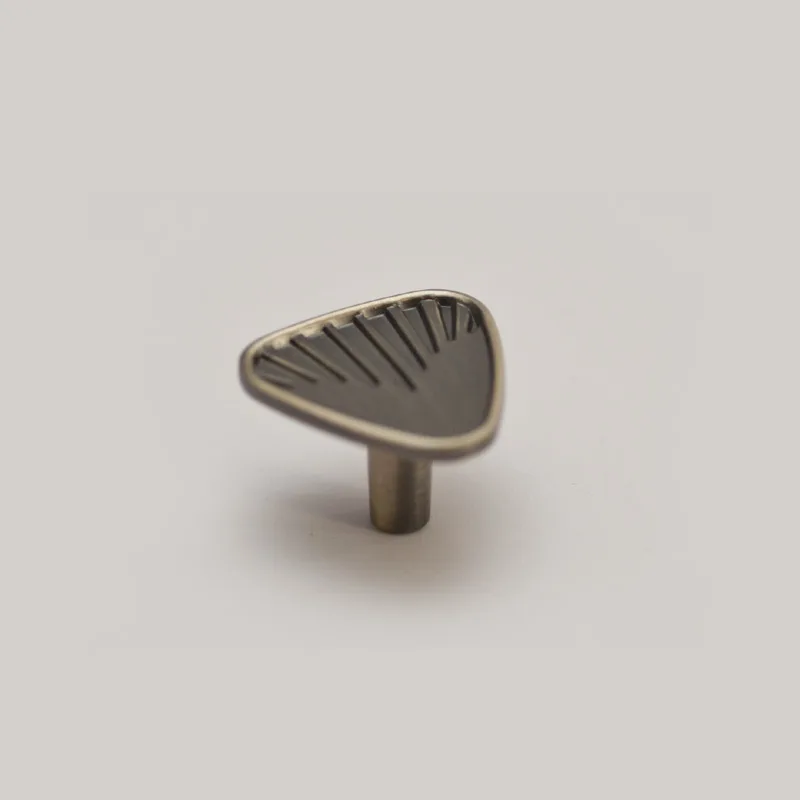 Buton CS640