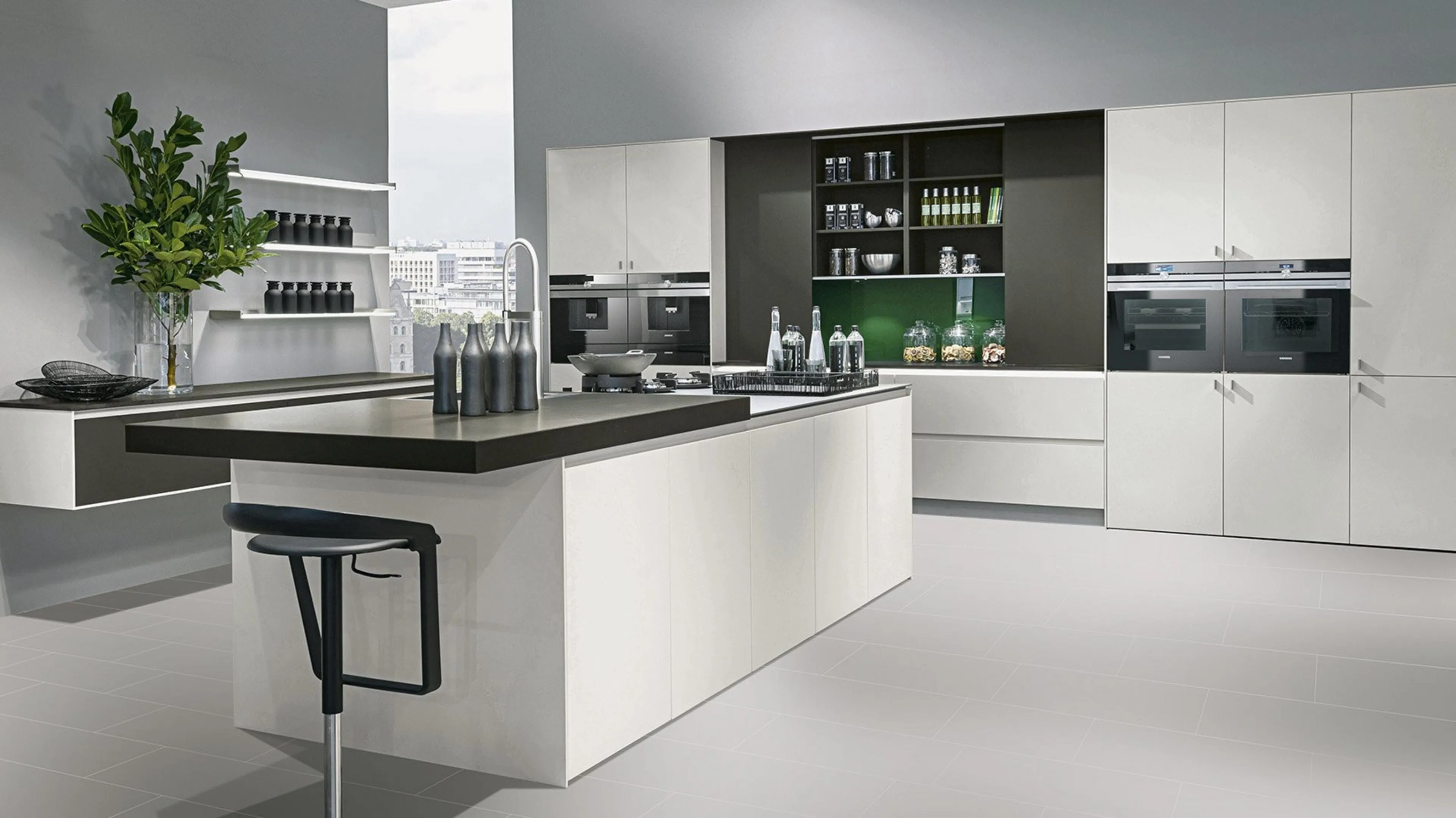 White RAL 9010